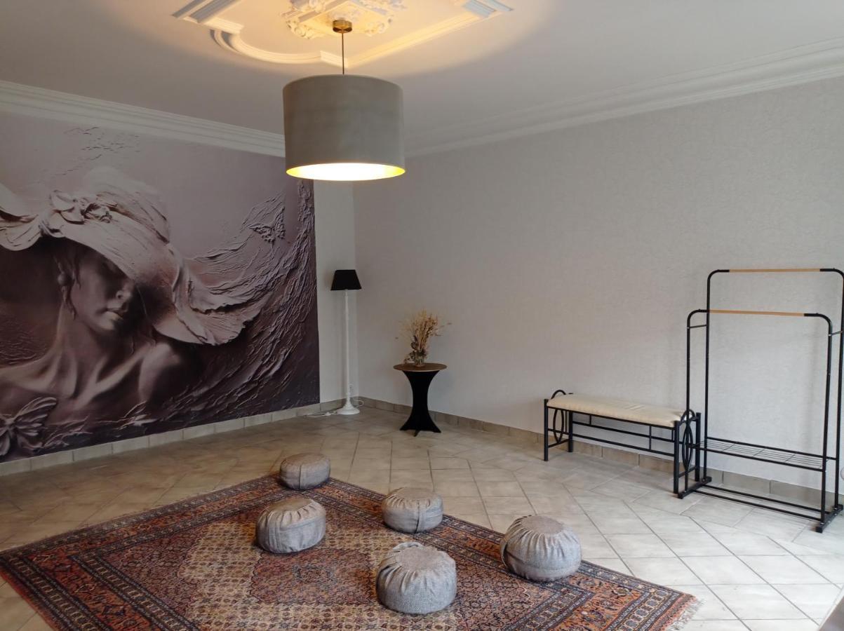 Maison De La Besliere Meuble De Tourisme 2 Etoiles Folligny 외부 사진